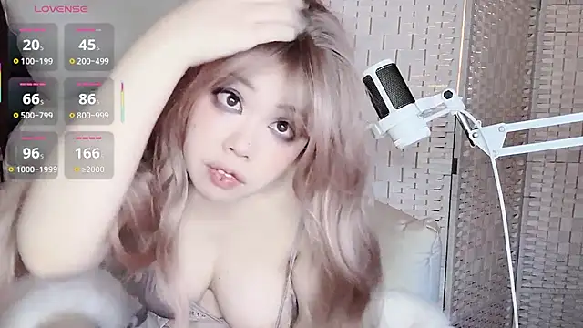 Cocobee online show from 12.02.25