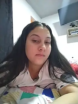 Snapshot of esmeralda_jadees chatting on 05.14.26 esmeralda jadees online show from 05.14.26