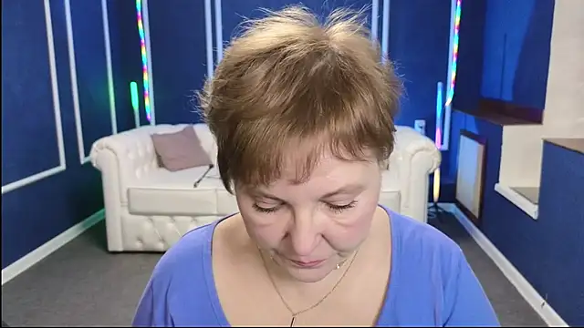 Snapshot of Kira_Kenet chatting on 03.21.25 Kira Kenet online show from 03.21.25