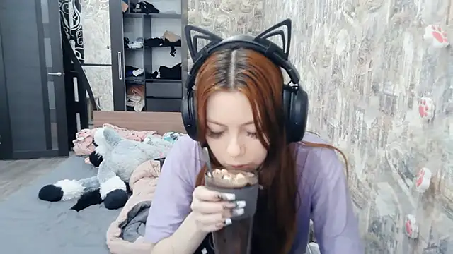 Snapshot of RendyDow chatting on 02.11.26 RendyDow online show from 02.11.26