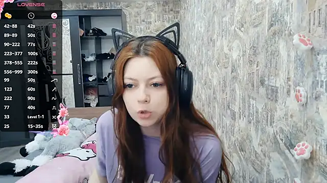 Snapshot of RendyDow chatting on 02.12.26 RendyDow online show from 02.12.26