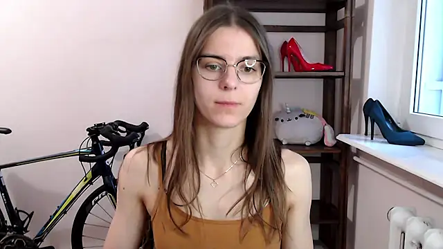 love megi online show from 12.20.25