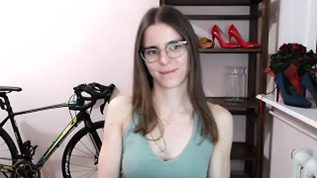 love megi online show from 01.18.26