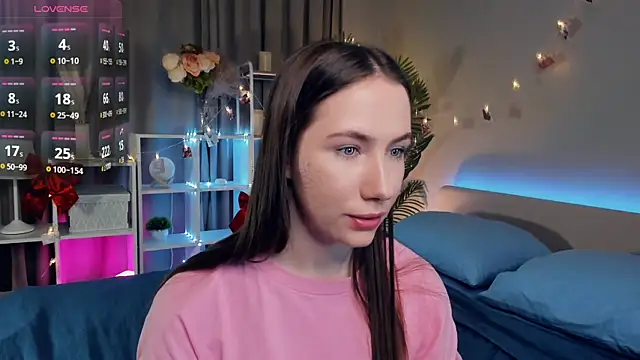 Kira mindnes online show from 03.14.25