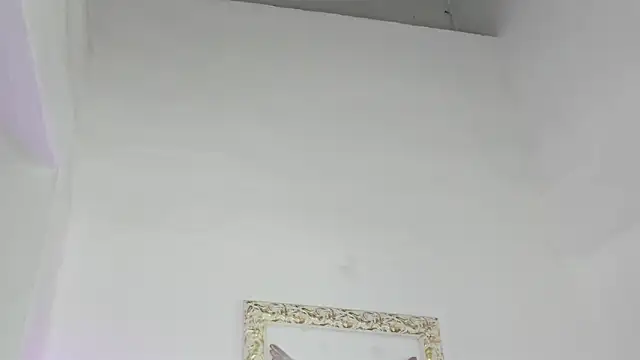 Lola Blondie online show from 11.11.25