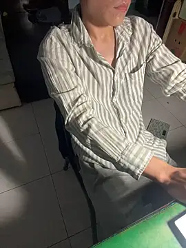 chipboo online show from 03.11.25