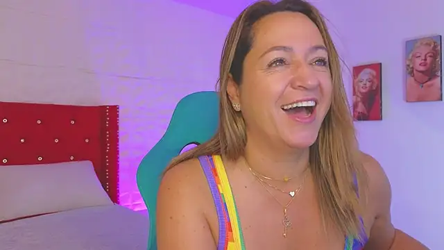 weet Evans    online show from 10.22.25