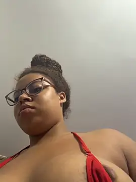 Snapshot of AlesiaCooper chatting on 06.14.26 AlesiaCooper online show from 06.14.26