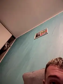 milan8886 online show from 11.10.25