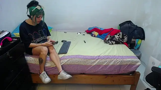 Snapshot of freyaa_sorcerees chatting on 03.11.25 freyaa sorcerees online show from 03.11.25