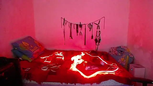 Snapshot of freyaa_sorcerees chatting on 03.17.25 freyaa sorcerees online show from 03.17.25