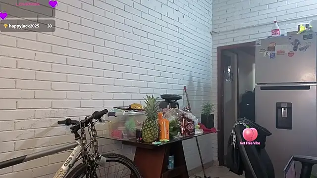 Snapshot of freyaa_sorcerees chatting on 09.12.25 freyaa sorcerees online show from 09.12.25