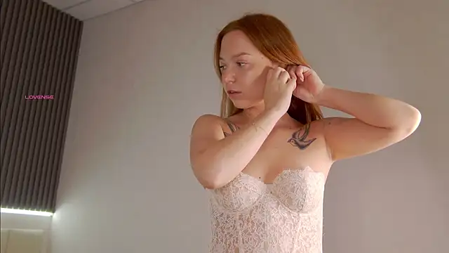 NikaDines online show from 09.22.25