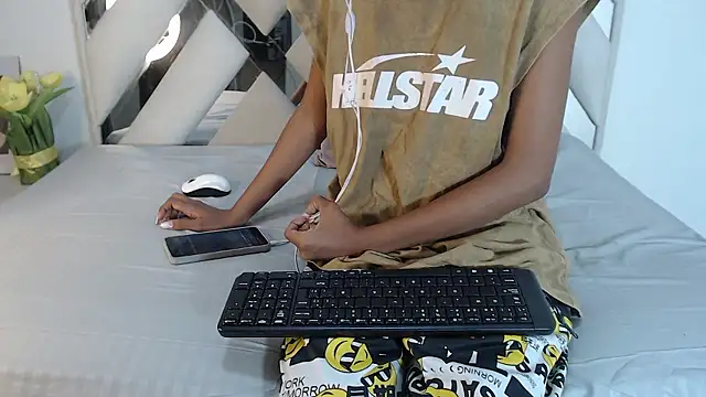 willow smitt online show from 01.16.26