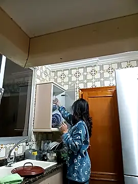 Seet Hanna online show from 02.18.26