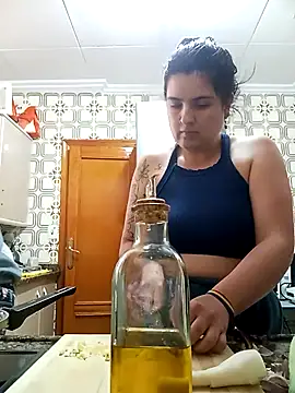 Seet Hanna online show from 04.04.26