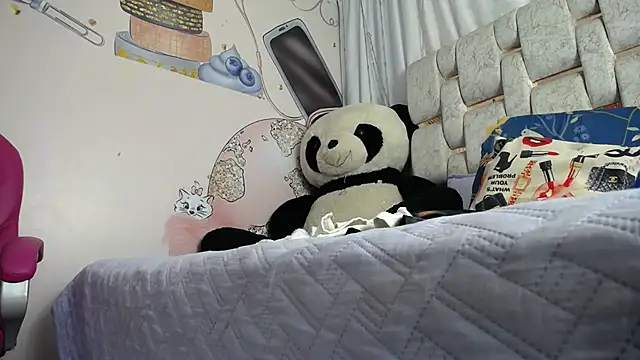 Snapshot of margott_22_ chatting on 07.31.26 margott 22 online show from 07.31.26