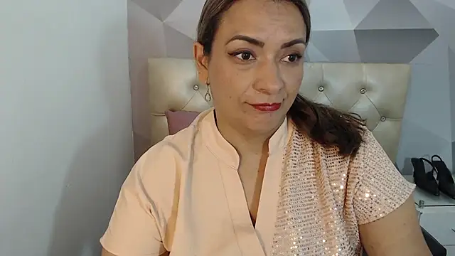 Milf-Prettyboobs online show from 02.17.26