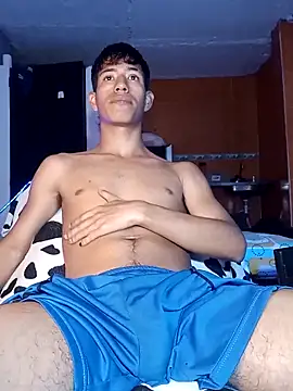 dareck 18 online show from 04.12.26