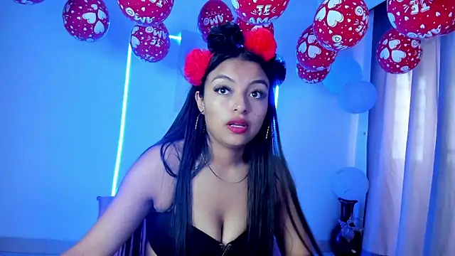 sweet cinamon online show from 11.12.25