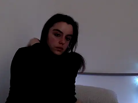 Luanalov9 online show from 03.12.25