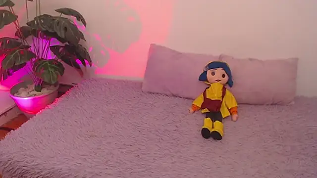 wet valery online show from 04.19.26