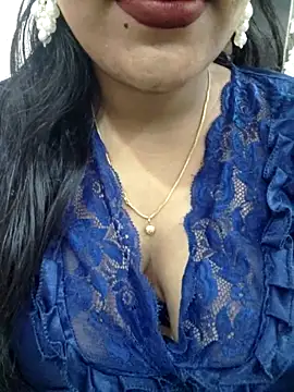 priya 00143 online show from 04.18.26