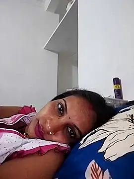 Snapshot of Hotty-Nidhi chatting on 03.18.25 Hotty-Nidhi online show from 03.18.25