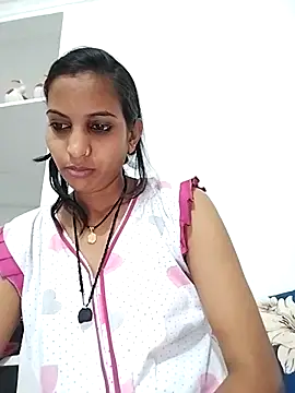 Snapshot of Hotty-Nidhi chatting on 03.20.25 Hotty-Nidhi online show from 03.20.25