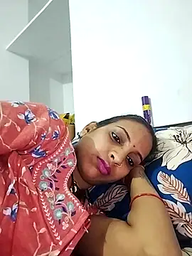Snapshot of Hotty-Nidhi chatting on 03.23.25 Hotty-Nidhi online show from 03.23.25