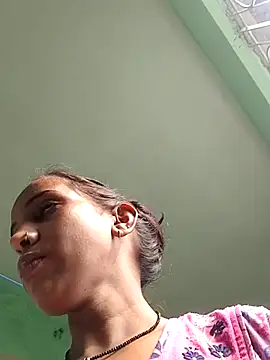 Snapshot of Hotty-Nidhi chatting on 10.23.25 Hotty-Nidhi online show from 10.23.25