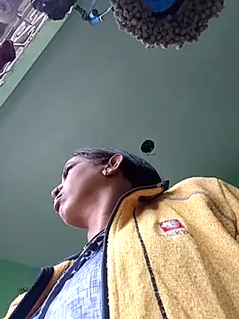 Snapshot of Hotty-Nidhi chatting on 10.30.25 Hotty-Nidhi online show from 10.30.25