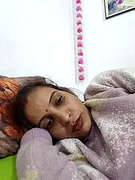 Snapshot of Hotty-Nidhi chatting on 12.03.25 Hotty-Nidhi online show from 12.03.25