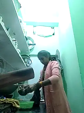 Snapshot of Hotty-Nidhi chatting on 12.15.25 Hotty-Nidhi online show from 12.15.25