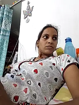 Hotty-Nidhi online show from 06.12.26