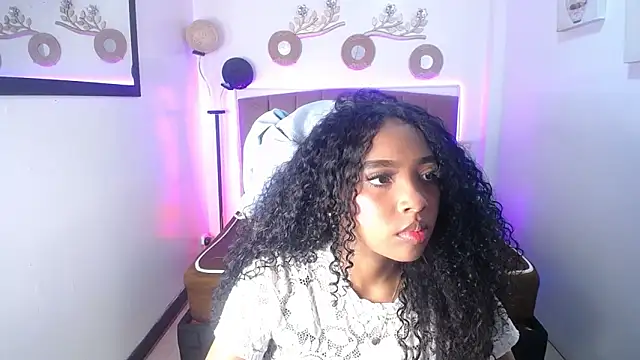 charlotte walker1 online show from 03.10.25