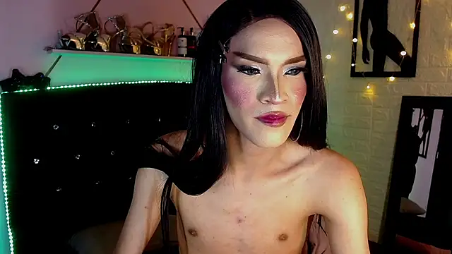 agatha rodriguez online show from 01.05.26