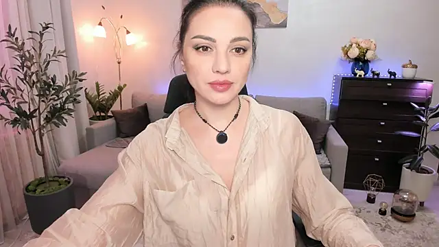 Snapshot of Viki_Bellson chatting on 06.07.26 Viki Bellson online show from 06.07.26