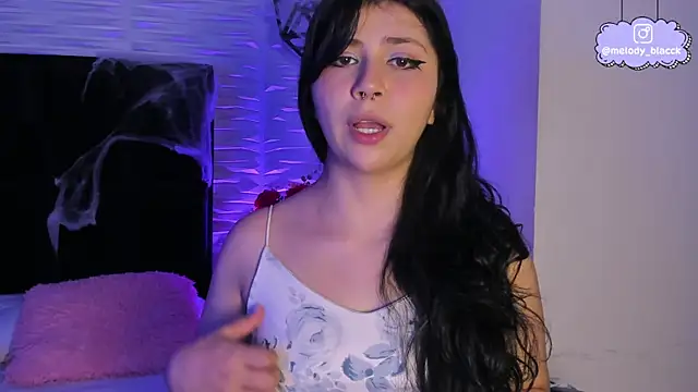 Snapshot of Melody_Black_ chatting on 11.03.25 Melody Black online show from 11.03.25