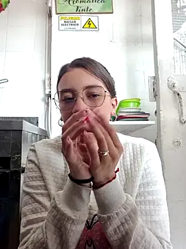 HOLY DOLL online show from 10.03.25