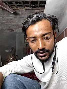 India HOT23 online show from 12.17.25