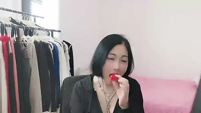 Rachel-6600 online show from 04.17.26