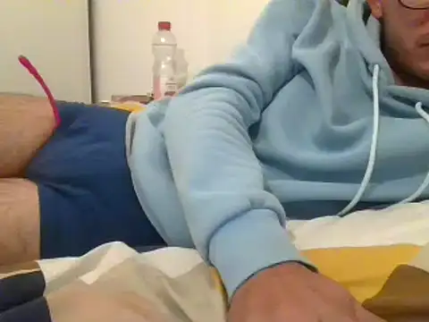 Snapshot of nico34000_sexy chatting on 11.21.25 nico34000 sexy online show from 11.21.25