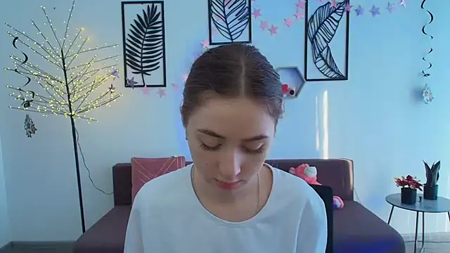 LilyHaart online show from 03.23.25