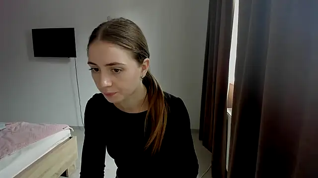 LilyHaart online show from 10.24.25