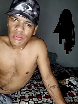 Snapshot of megan_milf79 chatting on 03.20.25 megan milf79 online show from 03.20.25