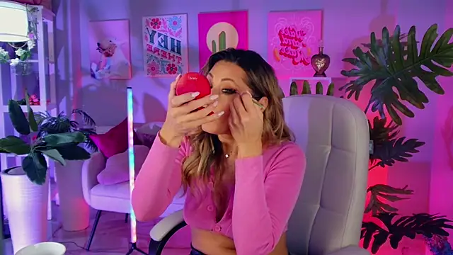 SarahAlluring online show from 01.16.26