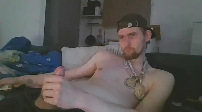 Snapshot of ThePython666 chatting on 03.17.25 ThePython666 online show from 03.17.25