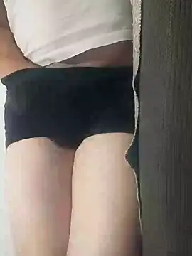 gui67675 online show from 10.10.25