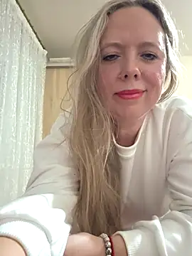 Irina3718 online show from 11.28.25